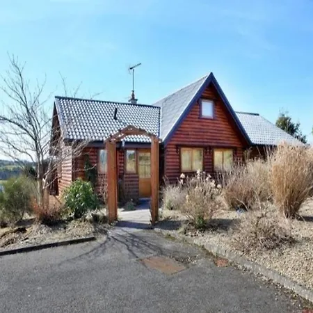 Fern Lodge. Drumcoura Resort, * 巴利纳莫尔