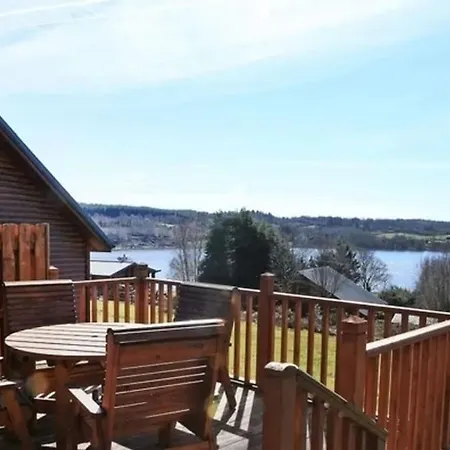 Fern Lodge. Drumcoura Resort, Appartement