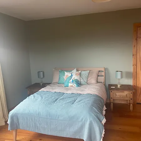 Fern Lodge. Drumcoura Resort, Apartment Ballinamore