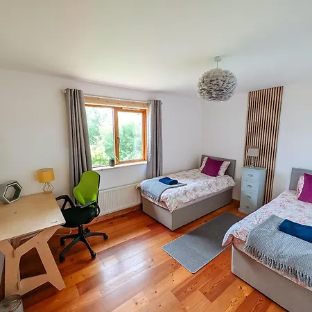 Fern Lodge. Drumcoura Resort, *